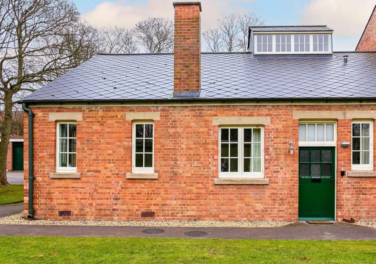 Betts At Bicester Heritage 외부 사진